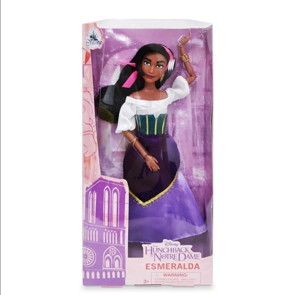 Esmeralda Classic Doll - The Hunchback of Notre Dame - Picture 2 of 3